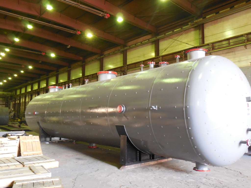 Аппараты емкостные цилиндрические для газовых и жидких сред ТУ 3615-012-00217389-96
